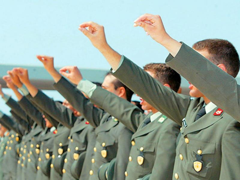 στρατιωτικές σχολές