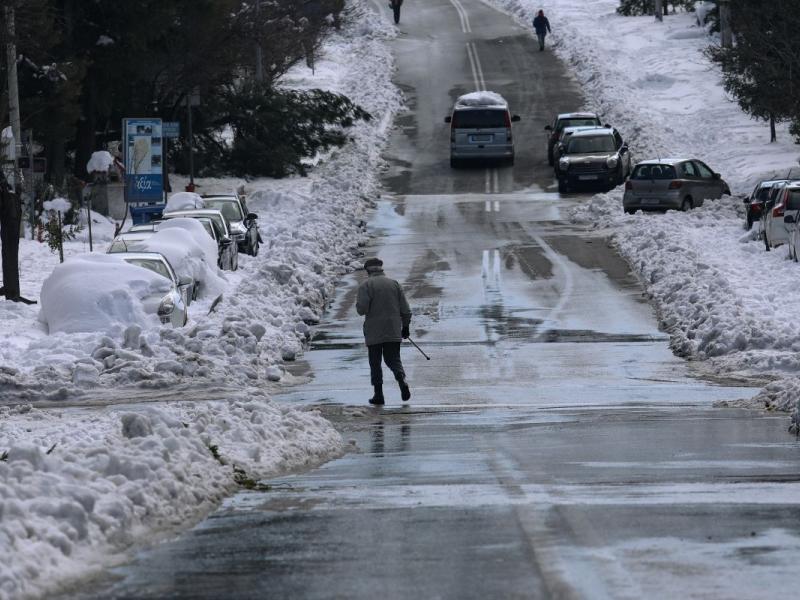 χιονισμένος δρόμος