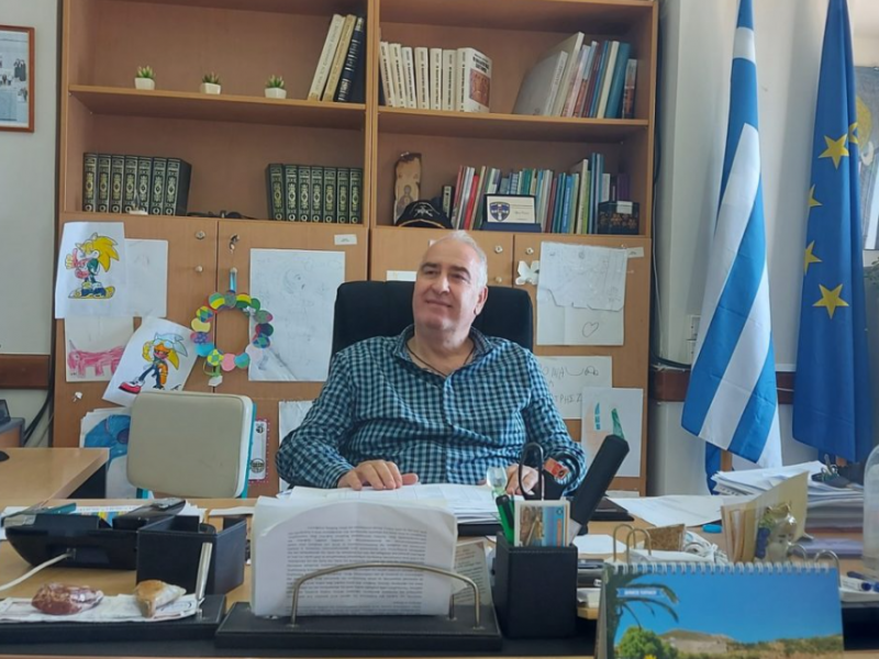 Μυτιλήνη: Εκτός σχολείου η νηπιαγωγός - Παπαδομαρκάκης: «Δεν θα μπαίνουν στην τάξη όσοι έχουν πρόβλημα»