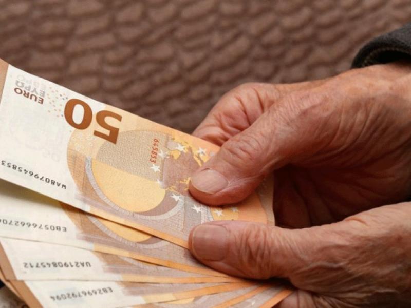 επίδομα γέννας 