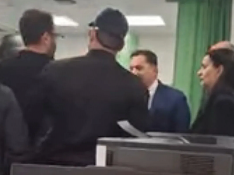 Άδωνις Γεωργιάδης, γιατρός