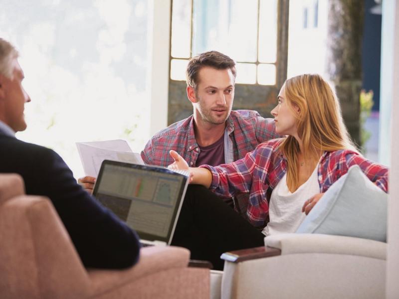 Γονικές παροχές: Τέλος στα «τρίγωνα» με δωρεές σε αδέλφια, νύφες και πεθερές