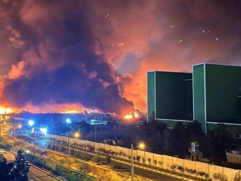 Βίντεο-σοκ από την Τεχεράνη: Εκρήξεις και αεροσκάφη στις φλόγες στο αεροδρόμιο Μέχραμπαντ