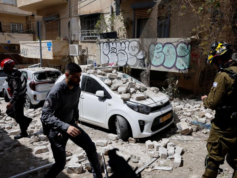 Νέος βαλλιστικός πυραυλος από το Ιράν έπληξε το Τελ Αβίβ