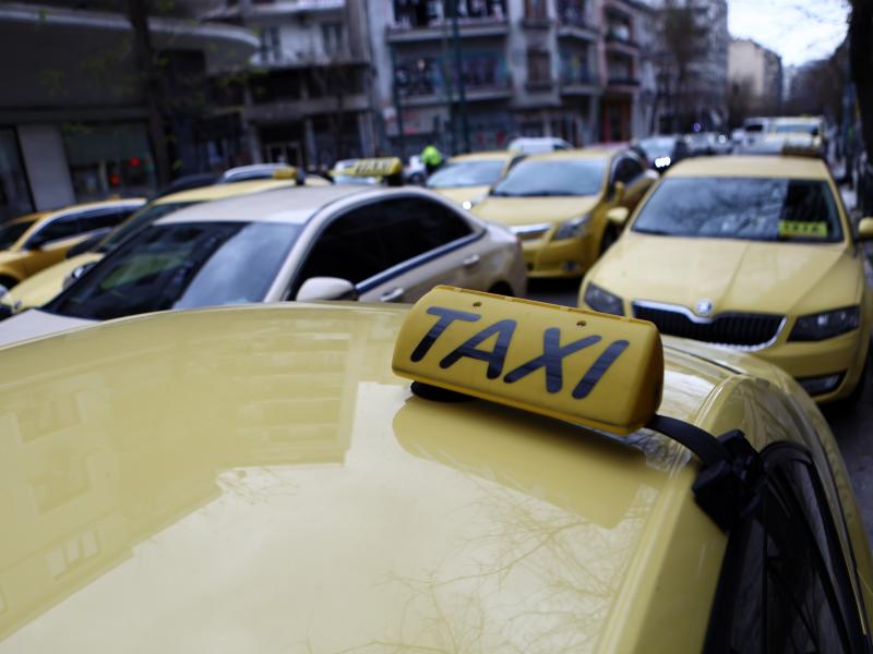 Διπλό απεργιακό μέτωπο: Χωρίς ταξί και τρένα σήμερα η χώρα