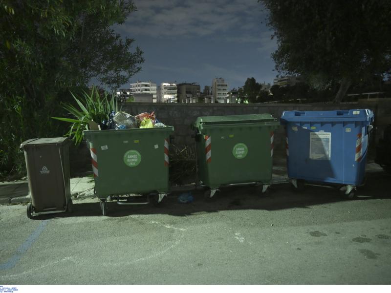 Θεσσαλονίκη: Άστεγος βρέθηκε στην πρέσα απορριμματοφόρου – Σώθηκε την τελευταία στιγμή