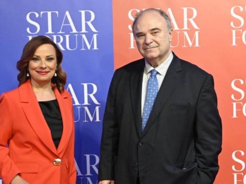 Ο Πρόεδρος του ΑΣΕΠ κ. Θάνος Παπαϊωάννου με τη δημοσιογράφο του Star Κεντρικής Ελλάδας κα Λένα Παρασκευά