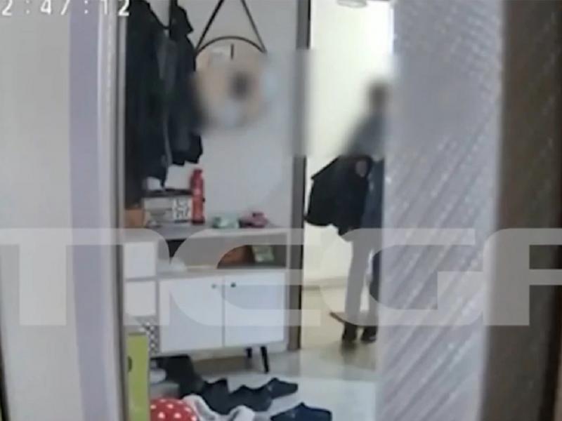 Βίντεο-ντοκουμέντο: Συμμορία γυναικών ρημάζει σπίτια στην Αττική – «Χτυπούν» μέσα σε λίγα λεπτά και εξαφανίζονται