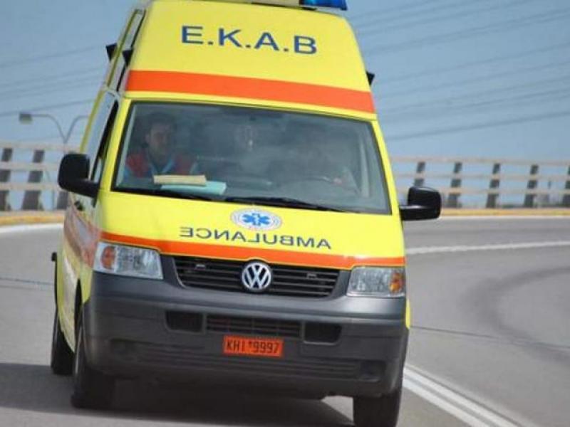 Όχημα του ΕΚΑΒ