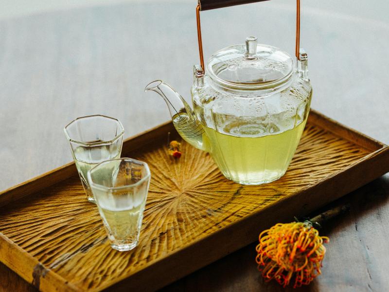 Πώς ένα απλό ρόφημα βοηθά στην καύση λίπους και την καρδιακή υγεία