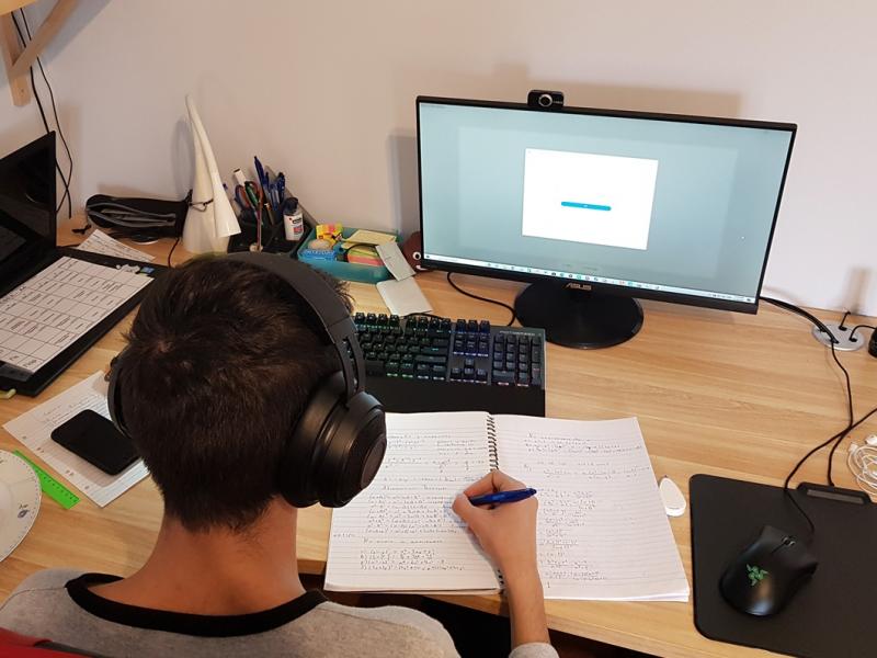 Ψηφιακό αρχείο μαθητή: Ένα διαρκές «κυνήγι» δεξιοτήτων από το νηπιαγωγείο στο μικροσκόπιο των εκπαιδευτικών