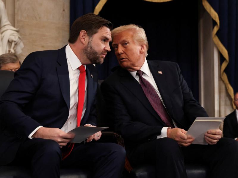 Τραμπ σε Βανς: «Βρες τρόπο να βγούμε από τον πόλεμο με το Ιράν» – Στο Ισλαμαμπάντ η κρίσιμη αποστολή