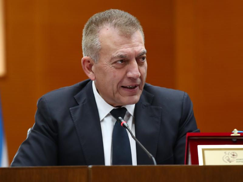 Γιάννης Βρούτσης