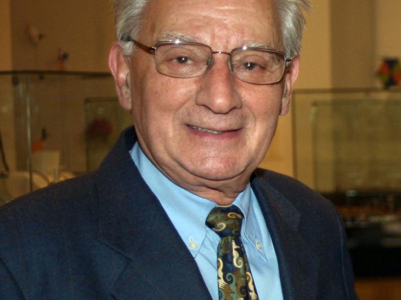 Τελετή Αναγόρευσης του κ. Χρίστου Γ. Ντούμα, Ομότιμου Καθηγητή Προϊστορικής Αρχαιολογίας του ΕΚΠΑ, σε Επίτιμο Καθηγητή του Τμήματος Ιστορίας και Αρχαιολογίας της Φιλοσοφικής Σχολής