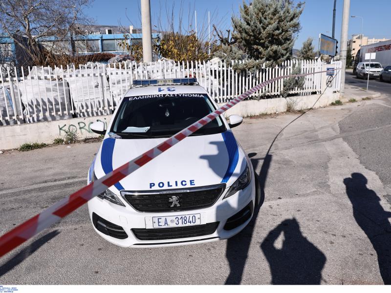 Άνω Λιόσια - Επεισοδιακή καταδίωξη: 80 άτομα επιτέθηκαν σε δύο αστυνομικούς