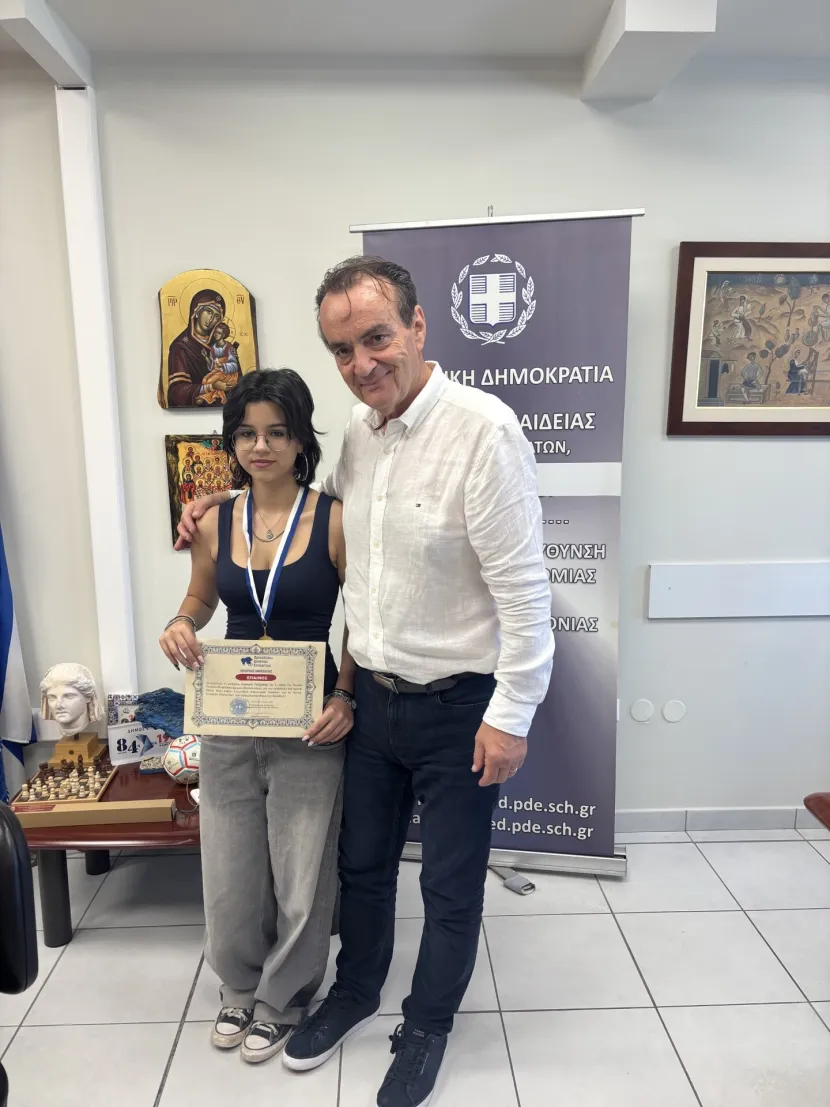 Σάρωσαν στις Βρυξέλλες: Δύο Ελληνίδες μαθήτριες βγήκαν πρώτες στην Ευρώπη