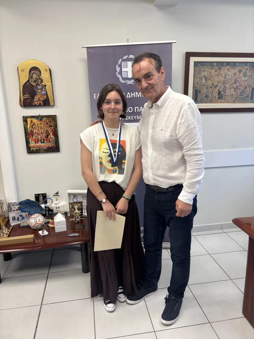 Σάρωσαν στις Βρυξέλλες: Δύο Ελληνίδες μαθήτριες βγήκαν πρώτες στην Ευρώπη
