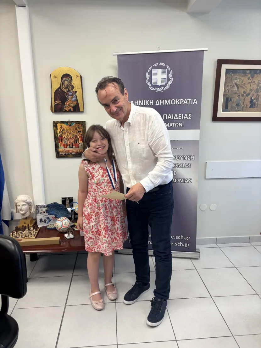 Σάρωσαν στις Βρυξέλλες: Δύο Ελληνίδες μαθήτριες βγήκαν πρώτες στην Ευρώπη