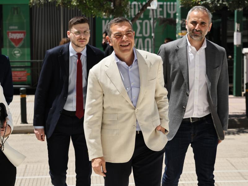 Τσίπρας: Οι 300+1 που υπογράφουν την Ιδρυτική Διακήρυξη της ΕΛΑΣ - Όλα τα ονόματα
