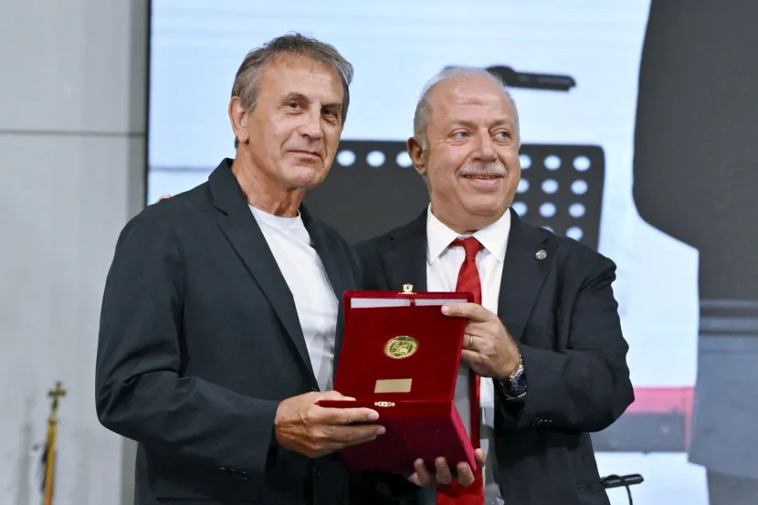 peiraios