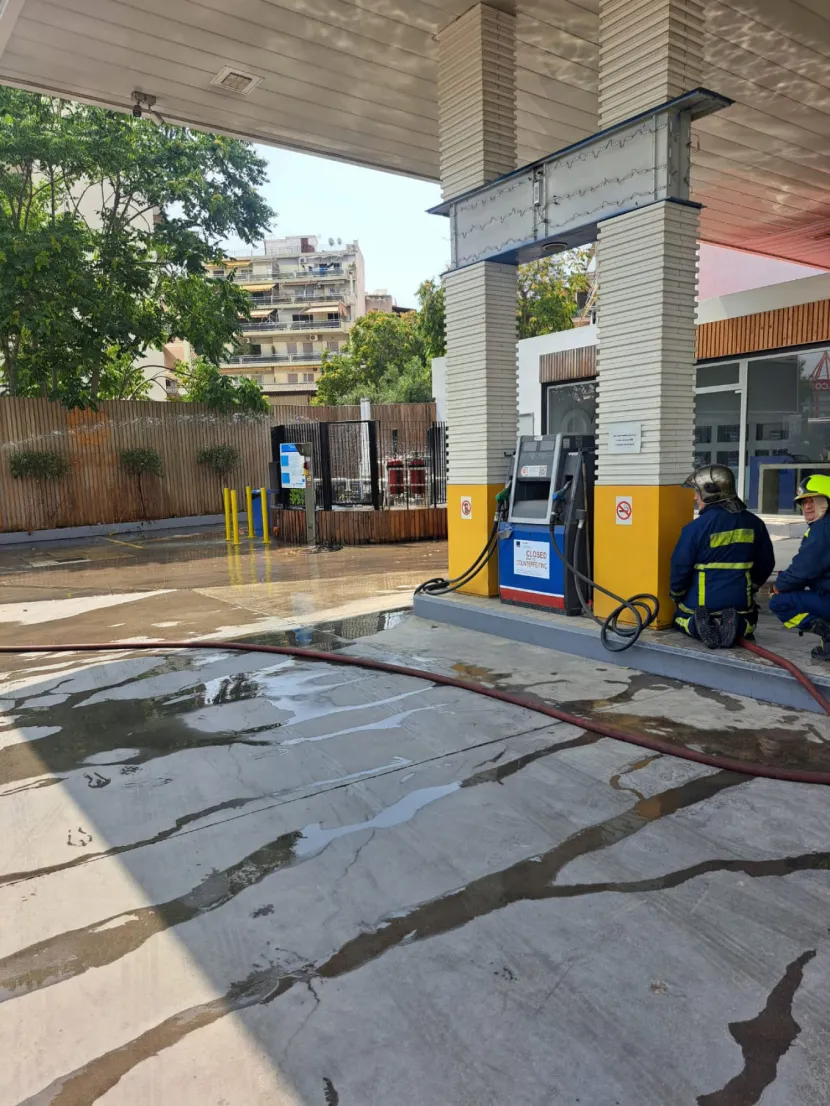 Διαρροή αερίου σε πρατήριο στον Πειραιά