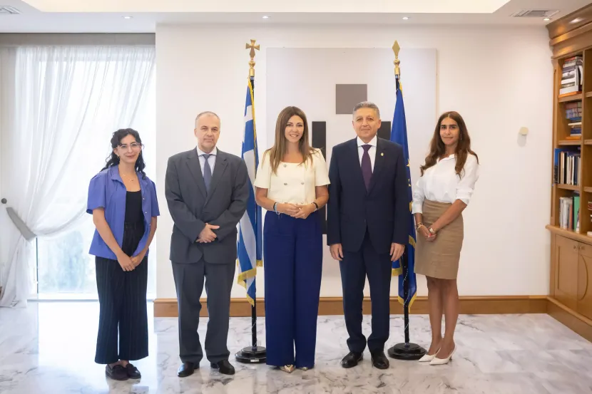 Η Σοφία Ζαχαράκη συναντήθηκε με τον Πρέσβη της Αιγύπτου, Omar Amer με αφορμή την ολοκλήρωση της θητείας του στην Ελλάδα