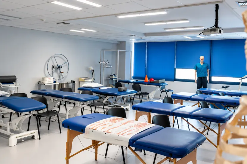 AOC_PHYSIOTHERAPY_LABORATORY