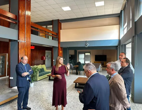 Η υπουργός Παιδείας Σοφία Ζαχαράκη και ο Πρύτανης του ΑΠΘ Κυριάκος Αναστασιάδης