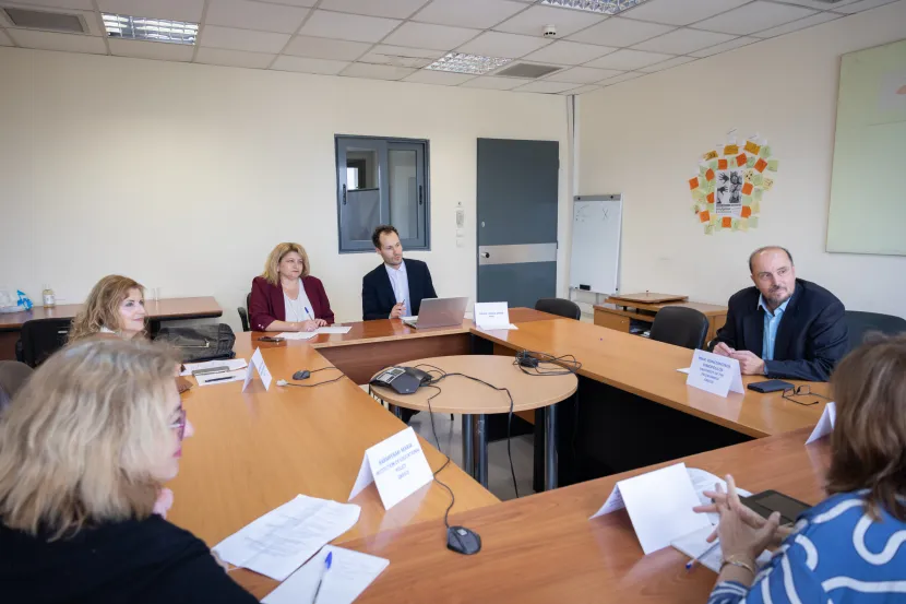 Σοφία Ζαχαράκη για το Εθνικό Απολυτήριο: «Οικοδομούμε ένα Λύκειο που μορφώνει ουσιαστικά και δεν εξαντλείται στην προετοιμασία για μία εξέταση»