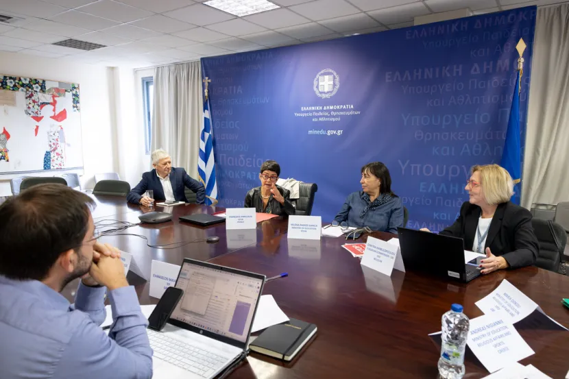 Σοφία Ζαχαράκη για το Εθνικό Απολυτήριο: «Οικοδομούμε ένα Λύκειο που μορφώνει ουσιαστικά και δεν εξαντλείται στην προετοιμασία για μία εξέταση»