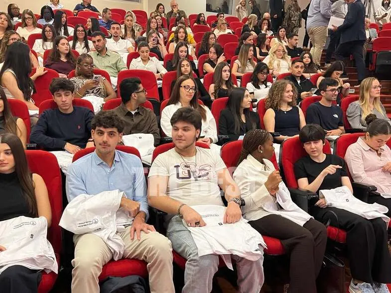  επίσημη παρουσίαση του Αγγλόφωνου Προπτυχιακού Προγράμματος Σπουδών Ιατρικής