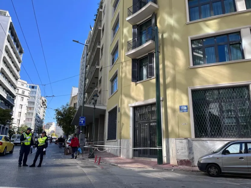Πτώση άνδρα στην Ομόνοια