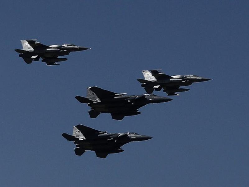 Γιατί θα πετάξουν σήμερα πάνω από την Αθήνα πολεμικά αεροσκάφη