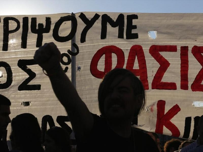 «Κάτω τα χέρια από το μαθητικό κίνημα» (για την επίθεση σε βάρος μαθήτριας στον Πειραιά)