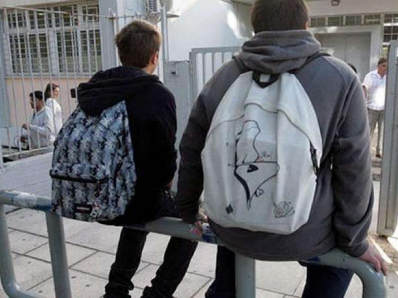 Απουσίες μαθητών: «Bullying» γονέων σε ιδιωτικά σχολεία μετά την προεκλογική εγκύκλιο για δικαιολόγησή τους!
