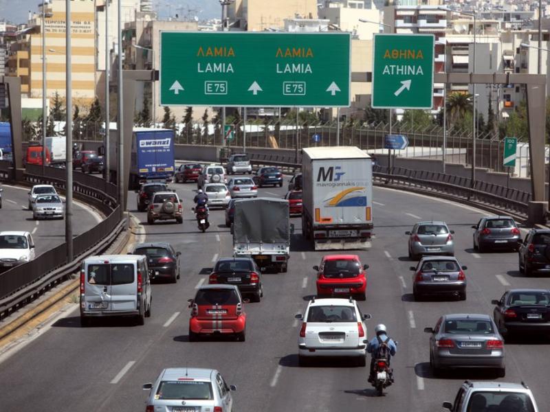 Τέλη κυκλοφορίας: Έρχονται αλλαγές στην καταβολή και στα πρόστιμα