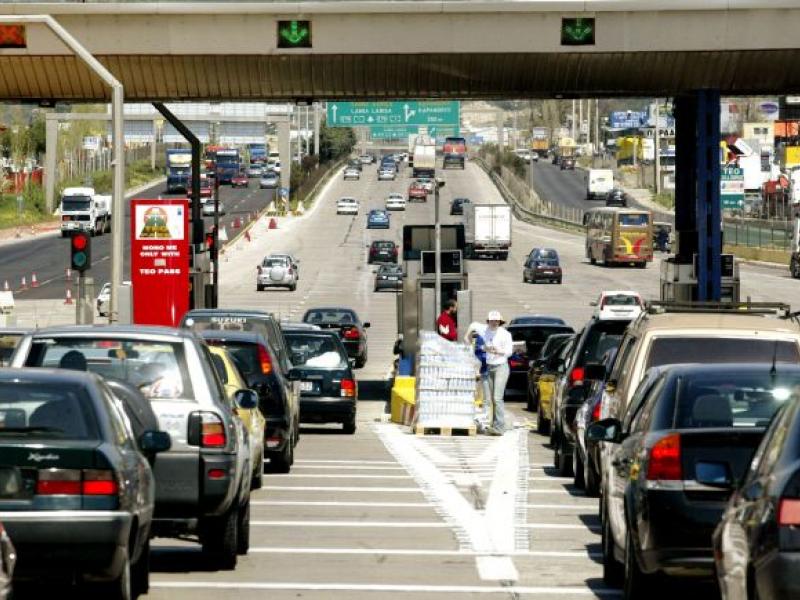 Καλοκαιρινές «καμπάνες» σε 450.000 ανασφάλιστα οχήματα με απλήρωτα τέλη και χωρίς ΚΤΕΟ