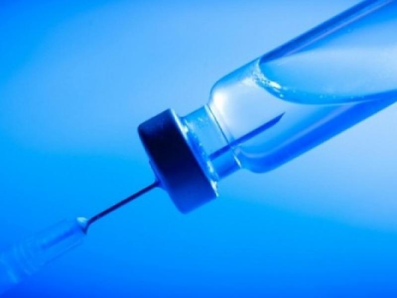 ΕΟΔΥ: Tο αντιγριπικό εμβόλιο μειώνει σημαντικά τον κίνδυνο βαριάς νόσησης και θανάτου