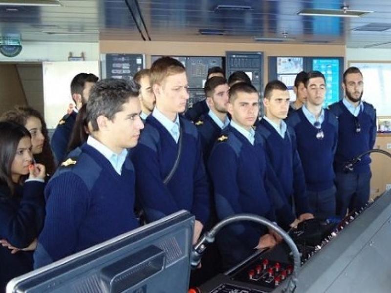 Τα δικαιολογητικά επιδόματος σίτισης των σπουδαστών ΑΕΝ (ΦΕΚ)