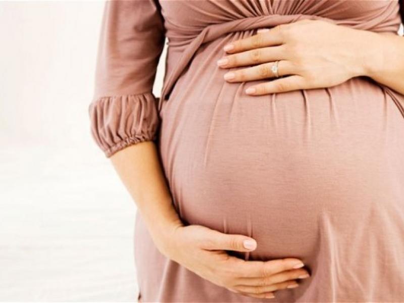 Αναπληρώτριες: Οδηγός για τις άδειες εγκυμοσύνης και τις παροχές
