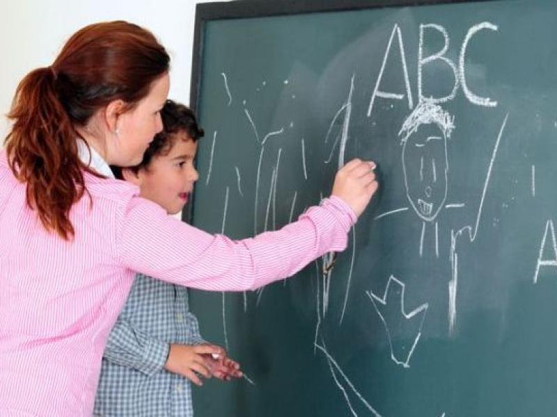 Επιστολή για θέματα που απασχολούν ωρομίσθιους εκπαιδευτικούς και συμβούλους σε ΣΔΕ