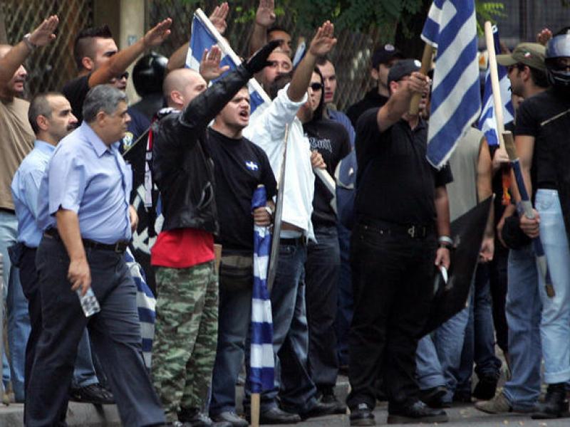 Η Χρυσή Αυγή στοχοποιεί καθηγητές ζητώντας παρέμβαση εισαγγελέα