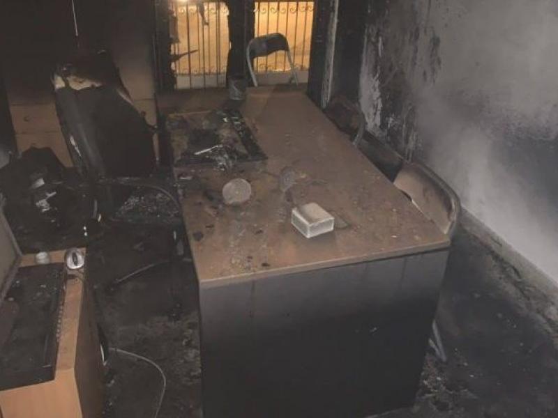 Γκαζάκια στα γραφεία της Χρυσής Αυγής στον Ασπρόπυργο