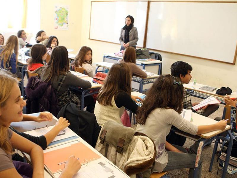 Συγχωνεύσεις τμημάτων: Δεν μπορεί το παράλογο να βαφτίζεται διόρθωση