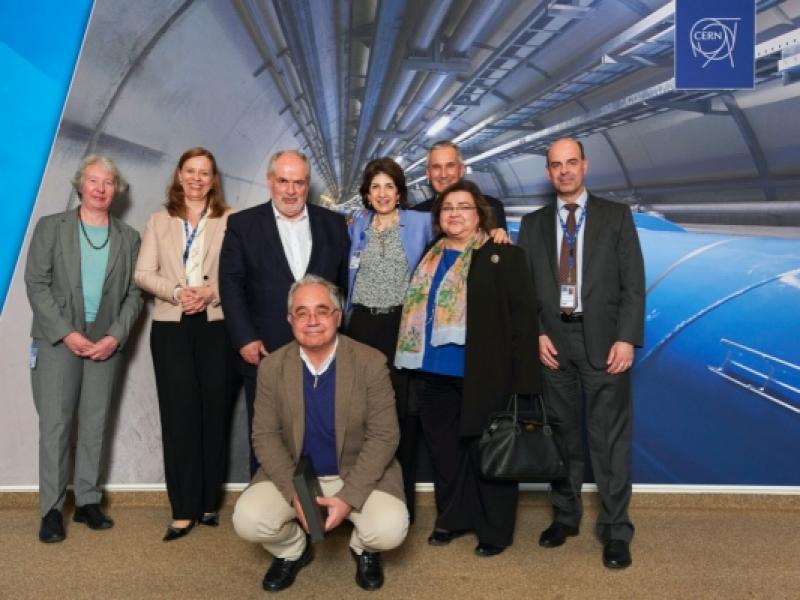 ΥΠΠΕΘ: Αναβαθμισμένη η συμμετοχή της Ελλάδας στο CERN