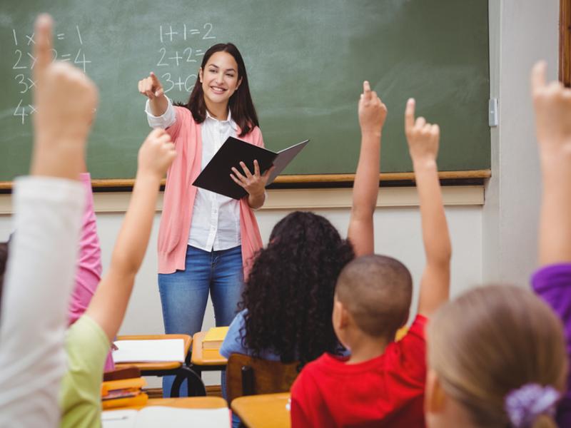 Προκηρύξεις για αναπληρωτές, ωρομίσθιο προσωπικό για εκπαιδευτικούς