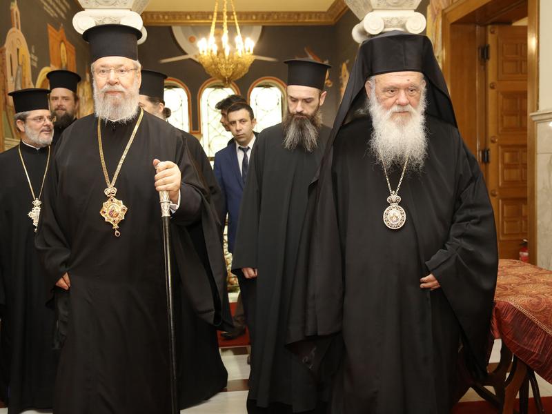 Συνάντηση του Αρχιεπισκόπου Ιερωνύμου με τον Αρχιεπίσκοπο Κύπρου Χρυσόστομο