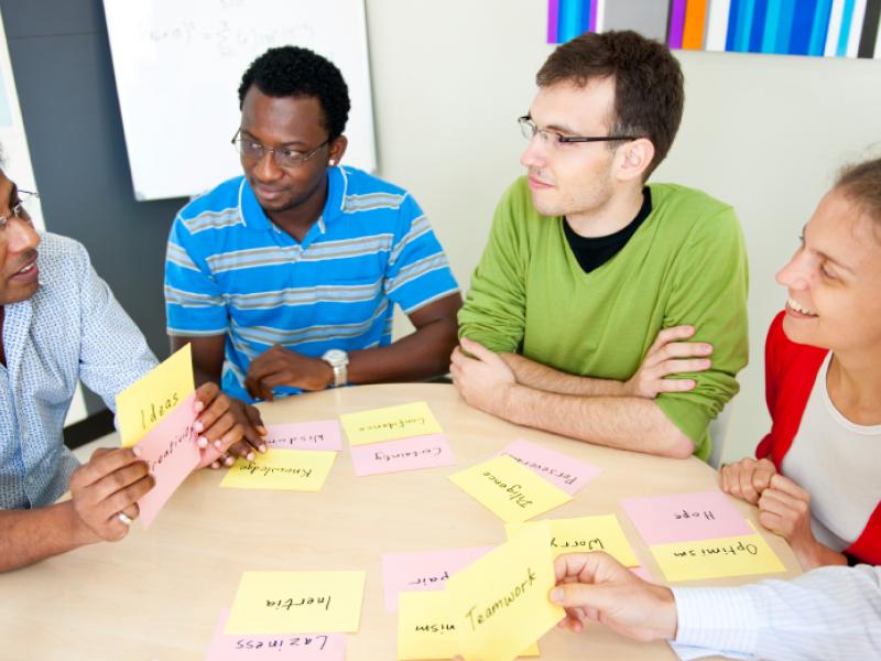 cultural_trainer_in_trainingroom