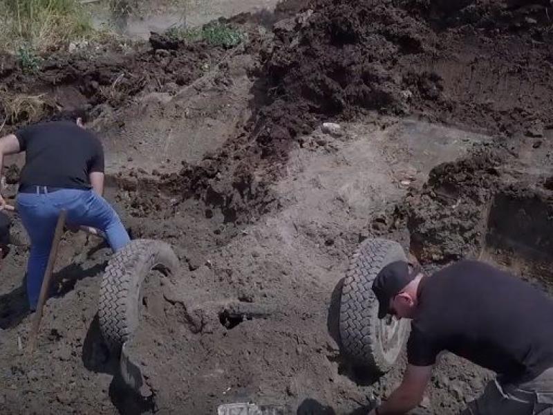Δολοφονία Γραικού: Καρέ - καρέ η στιγμή που η ΕΛΑΣ ανακαλύπτει το αυτοκίνητο με τη σορό