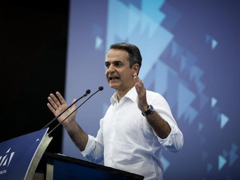 Πώς σχεδιάζει ο Μητσοτάκης να "εξαφανίσει" ΧΑ και Βελόπουλο